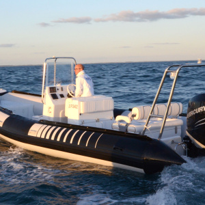 ZEPPELIN XVPRO 750 à vendre