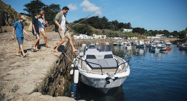 BENETEAU Flyer 8 SUNdeck à vendre