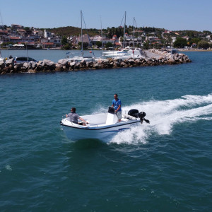 Poseidon 4.70 T à vendre