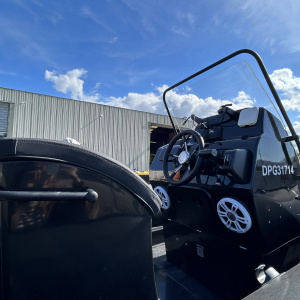 Semi rigide adventure vesta 610 à vendre