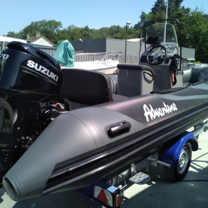 Semi rigide adventure vesta 500 xl à vendre