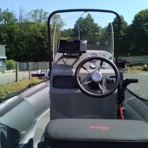 Semi rigide adventure vesta 500 xl à vendre