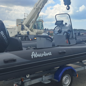 SEMI RIGIDE ADVENTURE VESTA 585 à vendre