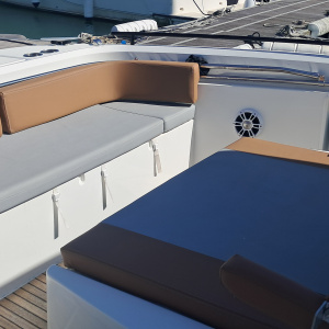 BENETEAU FLYER 9 SPACEDECK à vendre