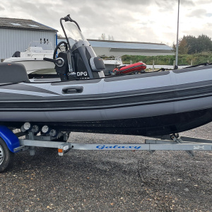 SEMI RIGIDE ADVENTURE VESTA 550 à vendre