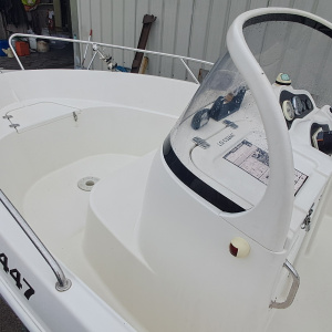 QUICKSILVER 550 COMMANDER à vendre